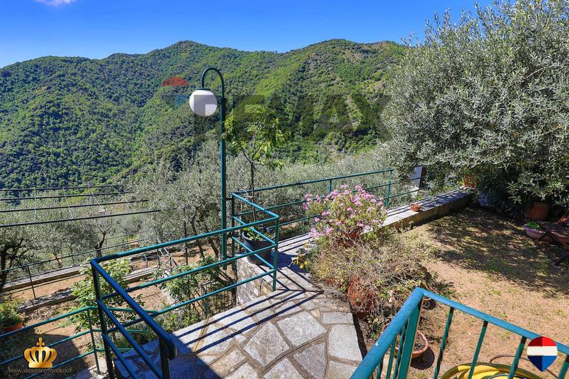 Casa indipendente in Passo Campetti 13, Avegno — foto 5 di 5