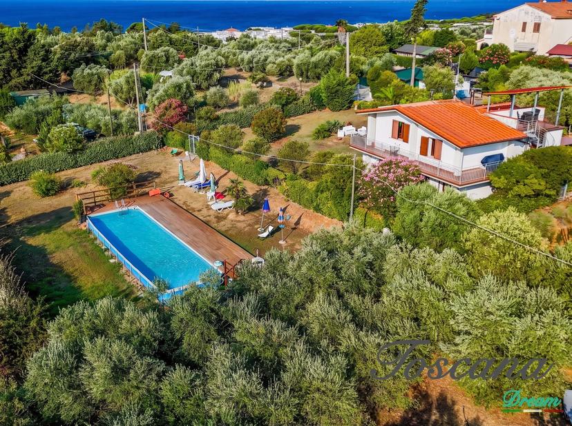 Villa unifamiliare in Località Santa Corinna Snc, Follonica