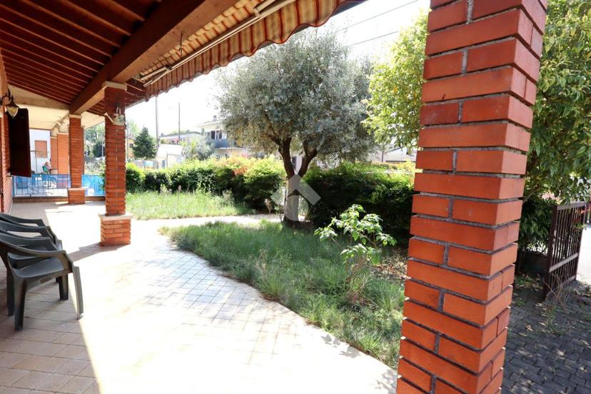 Villa in Via Bellini 16, Montirone — foto 2 di 5