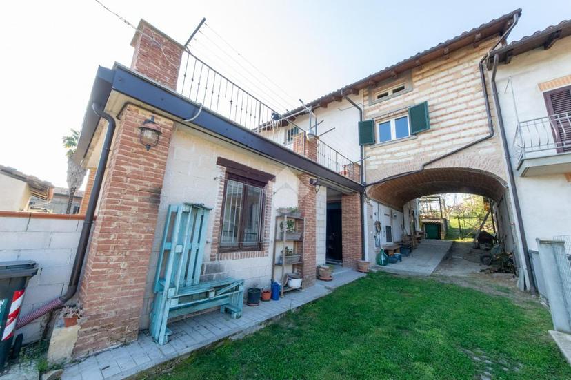 Casa indipendente in Vicolo Borgo 29, Camino — foto 5 di 5