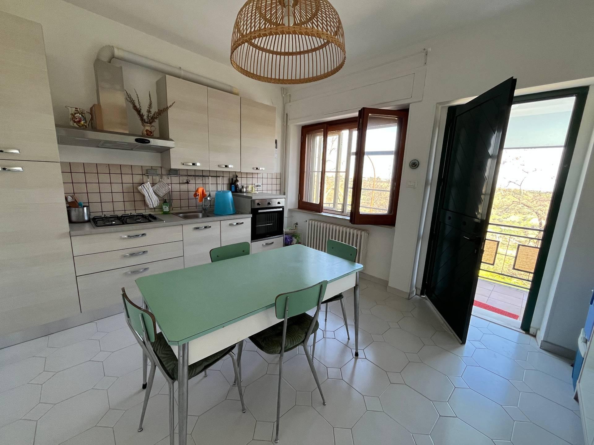 Casa indipendente in Pollutri, Pollutri