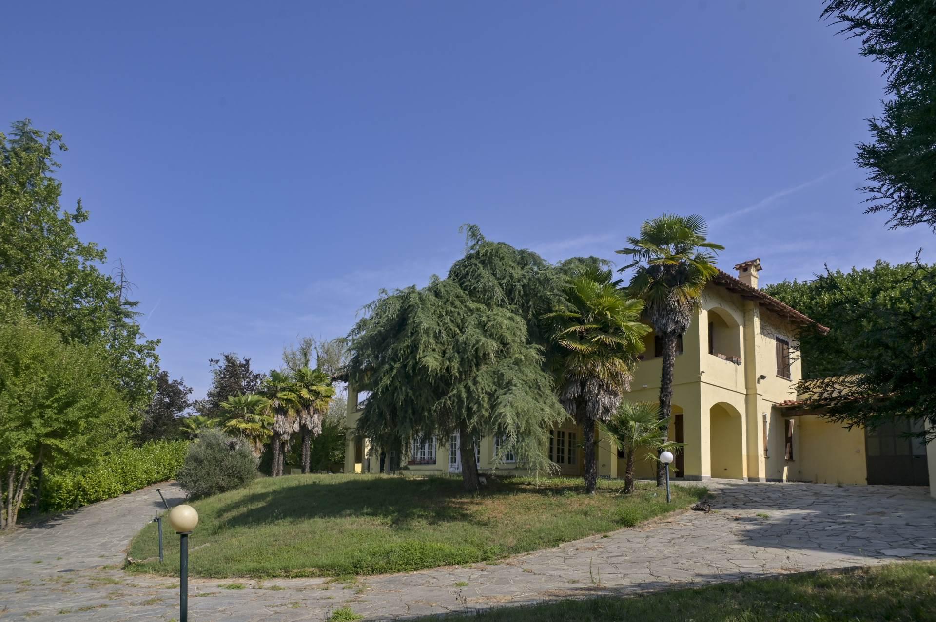 Villa in Frazione Virani, Monteu Roero