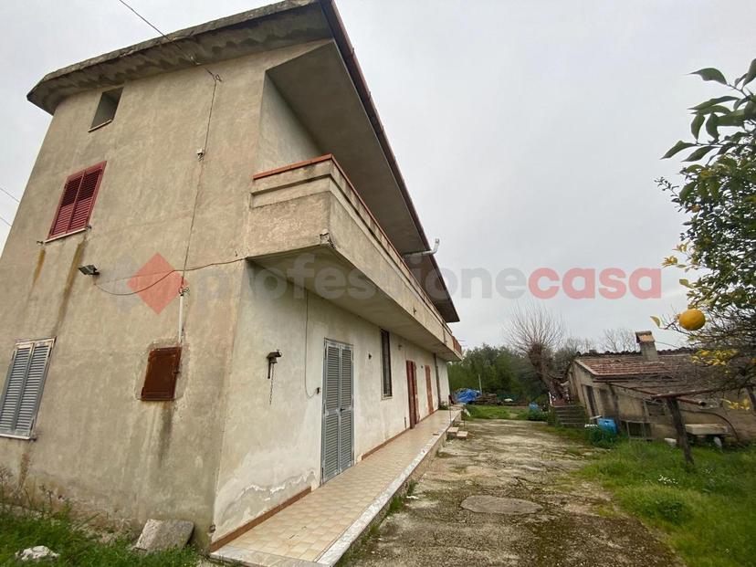 Casa indipendente in Via Carraro  Snc, Teano — foto 3 di 5
