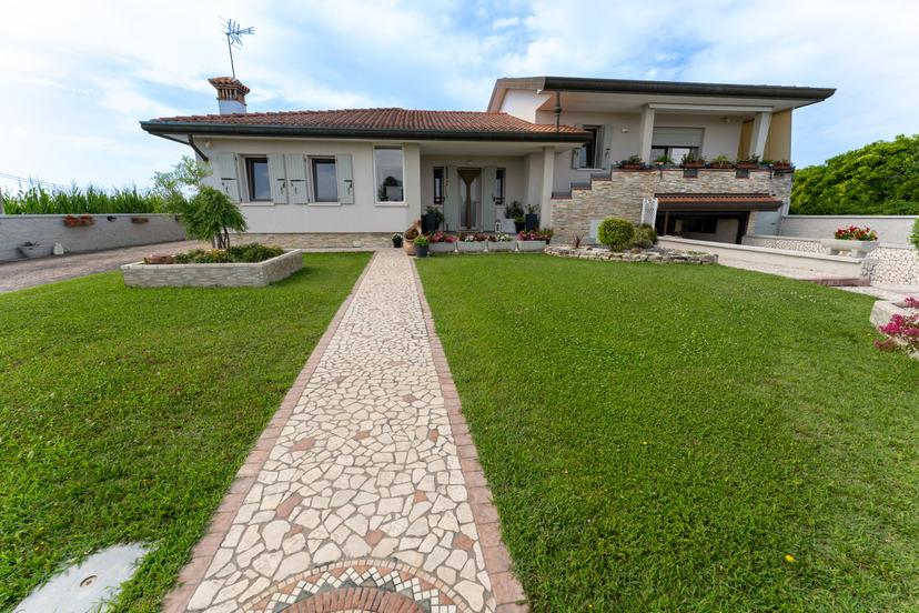 Villa in Via Giuseppe Verdi 12, Correzzola — foto 5 di 5