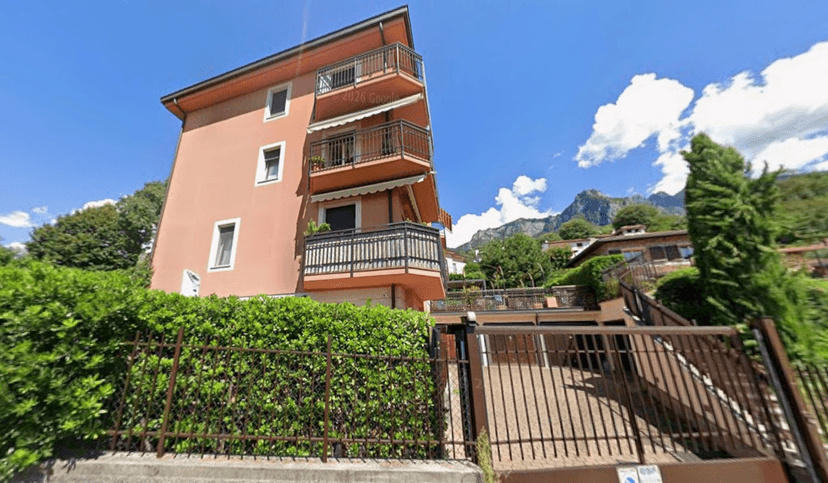 Stanza in appartamento in Via Maria Montessori, Lecco — foto 3 di 5
