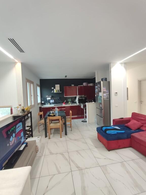 Villa a schiera in Strada Rivarotta 1, Bassano del Grappa — foto 2 di 5
