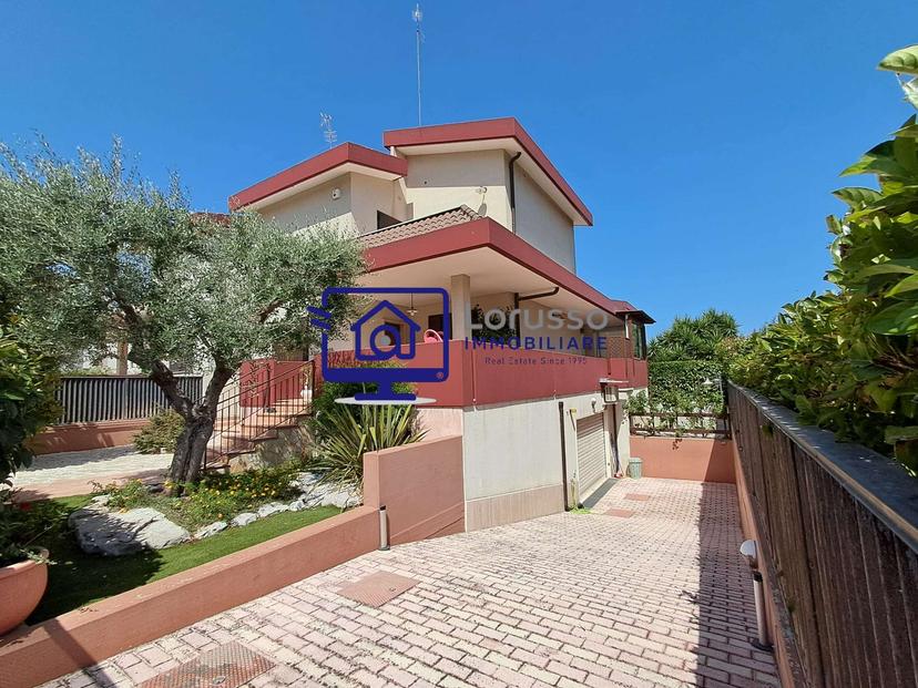 Villa unifamiliare, Castellana Grotte — foto 3 di 5