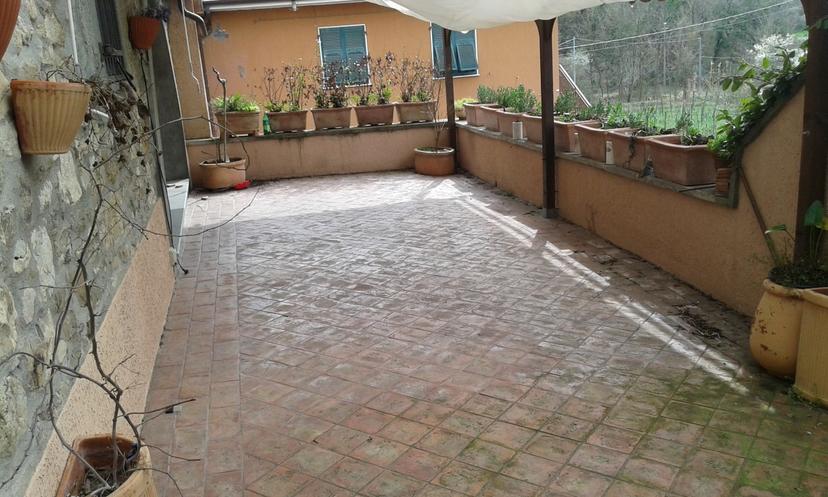 Casa indipendente in Localita' Rizzola, Bolano
