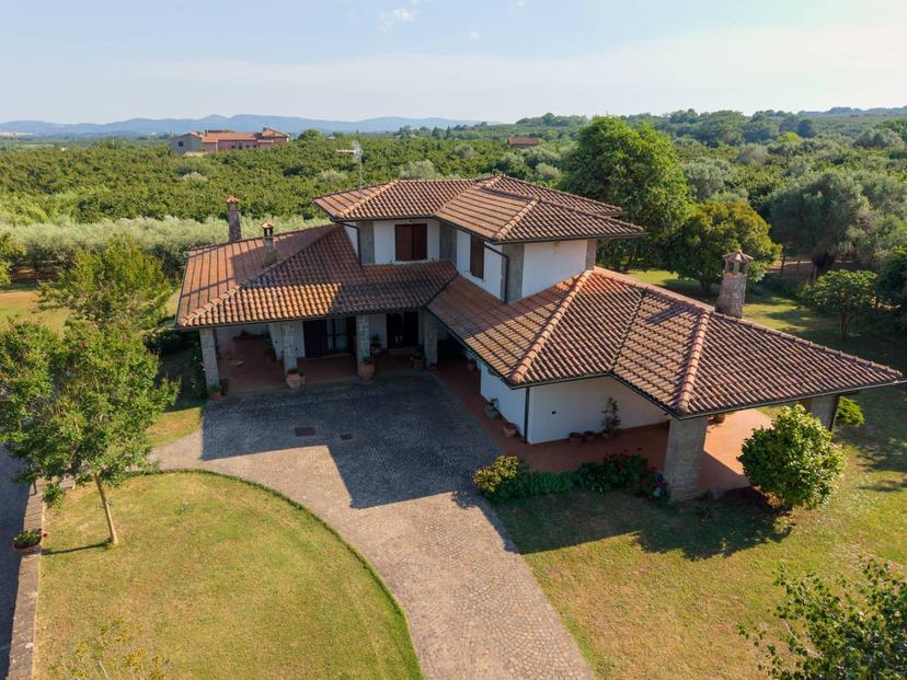 Villa in Località Riario Snc, Caprarola — foto 4 di 5