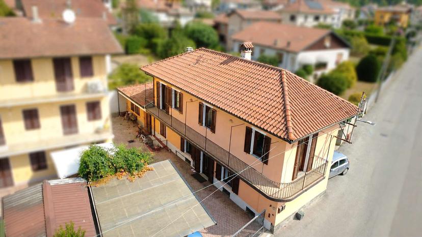 Casa indipendente in Via Baraggiola 1, Gozzano — foto 2 di 5