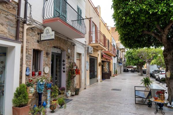 Terratetto unifamiliare in Via Umberto I, Santo Stefano di Camastra — foto 2 di 5