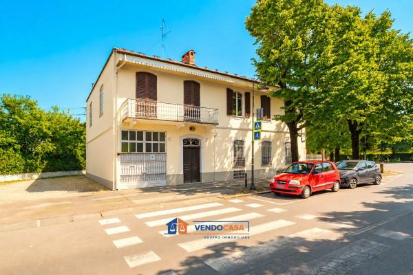 Terratetto unifamiliare in Viale delle Rimembranze 29, Bra