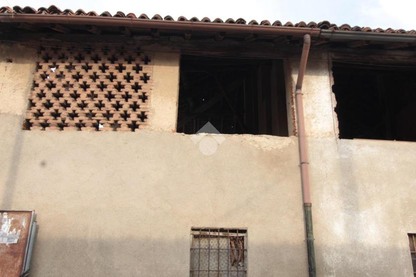 Rustico in Via Cascina Rossino 3, Ornago