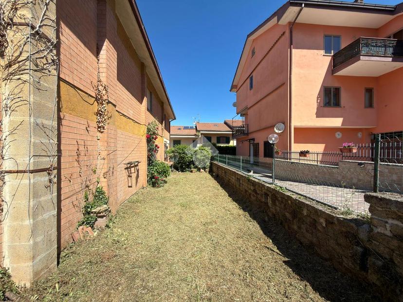 Villa a schiera in Via G. Oberdan 16, Rocca Priora — foto 4 di 5