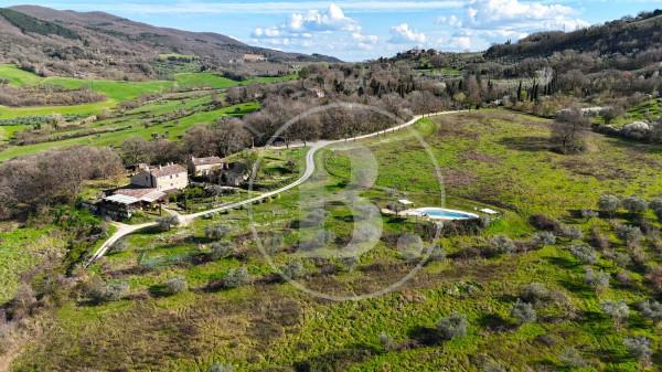 Casale in Località Pietti, Casole d'Elsa