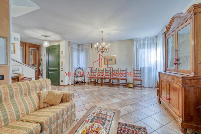 Villa in Via Campania, Rubano — foto 4 di 5