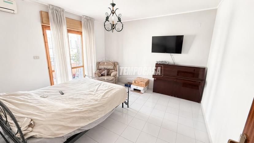 Quadrilocale in Via Antica Giardini Parco G. B. Futura 43, Giugliano in Campania — foto 4 di 5