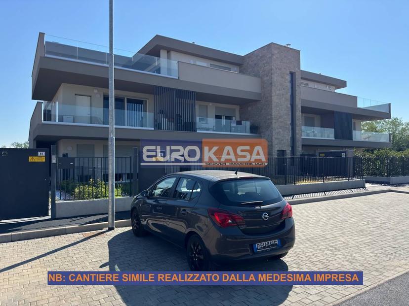 Quadrilocale in Via Konrad, Osio Sopra — foto 2 di 5