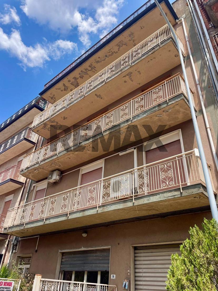 Quadrilocale in Via Carlo Alberto della Chiesa 12, Randazzo — foto 3 di 5