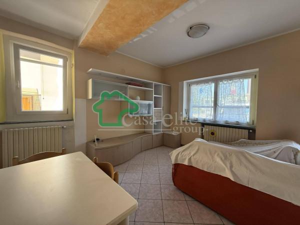 Terratetto unifamiliare in Viale Milano, Lodi — foto 3 di 5