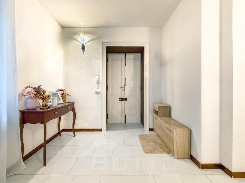 Trilocale in Via Lungo Lago Gramsci ,29, Omegna — foto 3 di 5