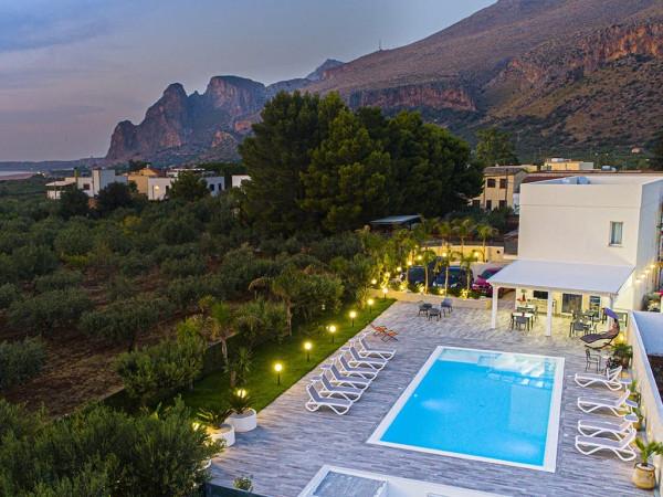 Villa bifamiliare in Viale Cristoforo Colombo, San Vito Lo Capo
