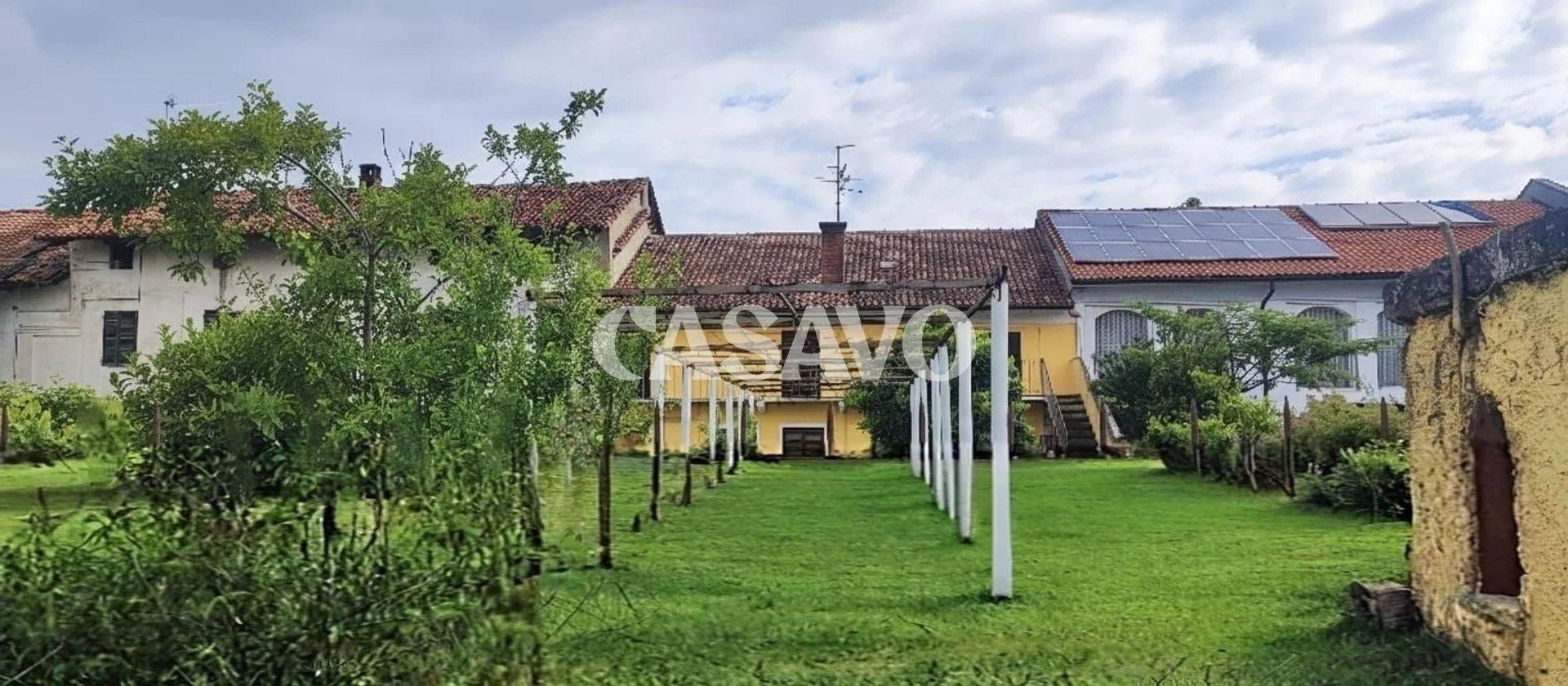 Appartamento in Strada Mandria 14, Santhià