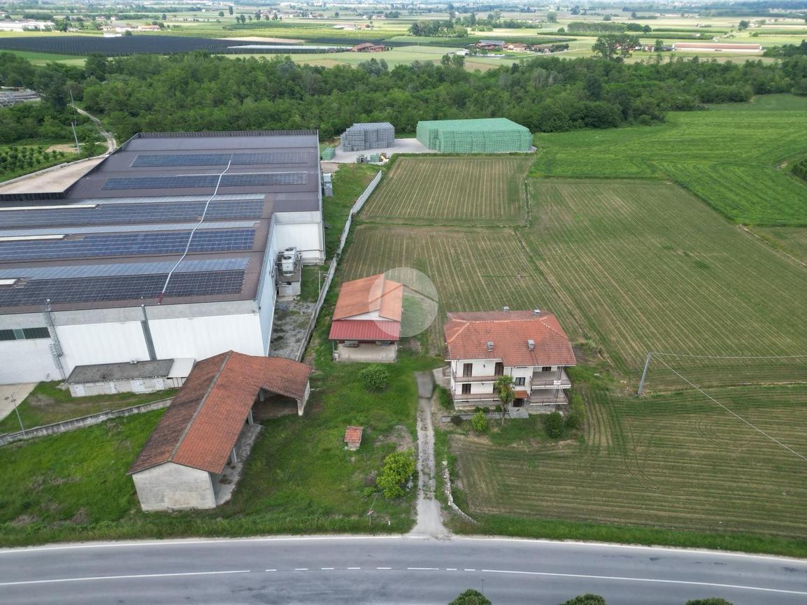 Casa indipendente in Via Provinciale Saluzzo 47, Barge