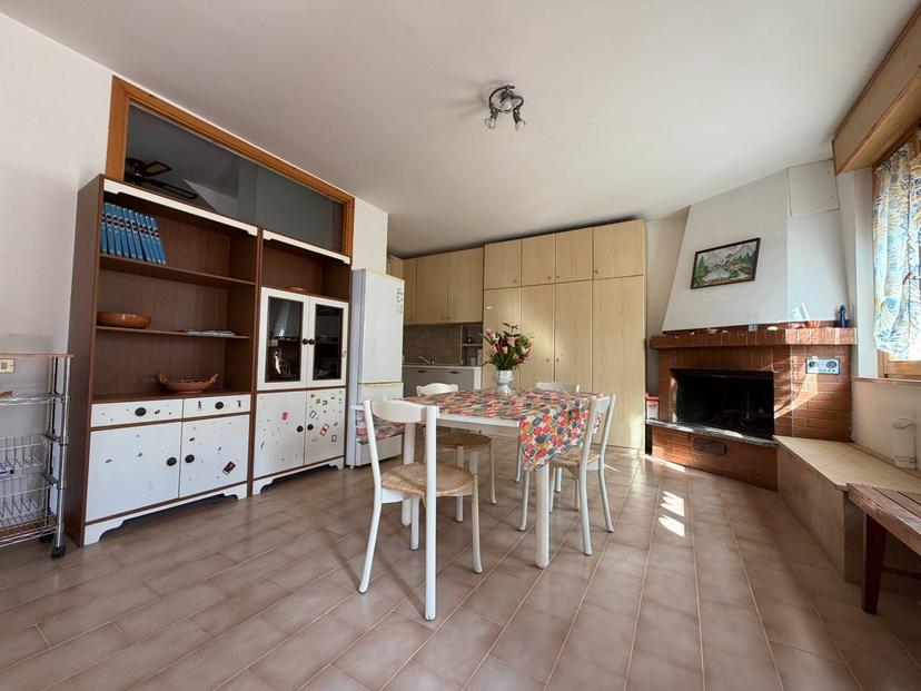 Appartamento in Località Vescia, Fiastra — foto 4 di 5