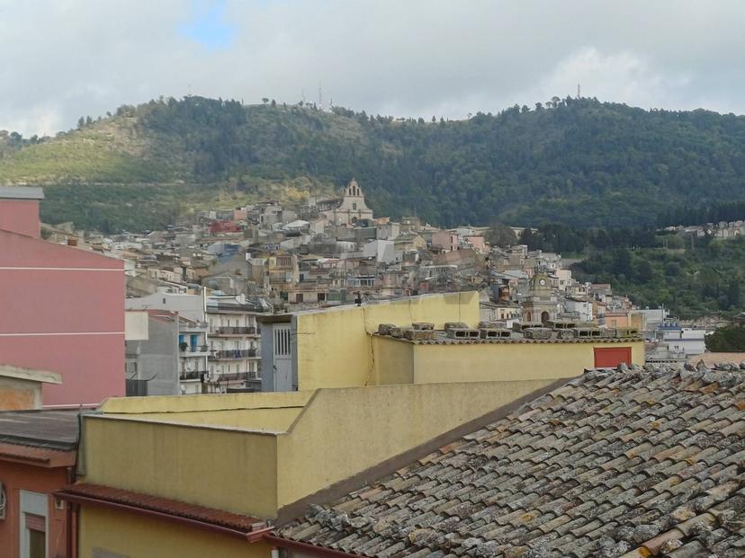 Appartamento in Via Gulfi 102, Chiaramonte Gulfi — foto 5 di 5