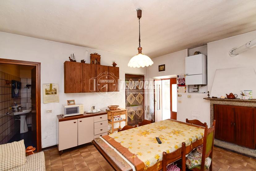 Bilocale, Suello — foto 5 di 5