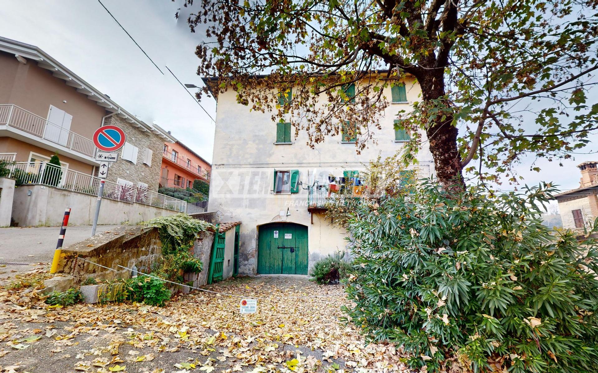 Quadrilocale in Via 5 Novembre 21, Pavullo nel Frignano