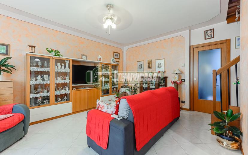 Quadrilocale in Via Alessandro Manzoni 7, Comun Nuovo — foto 4 di 5