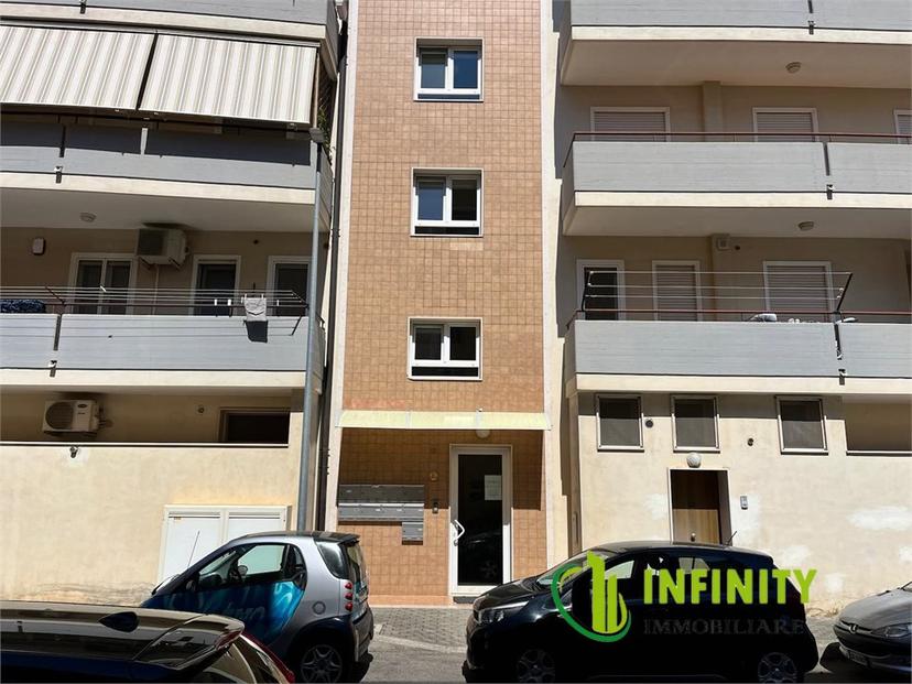 Trilocale in Via Giovanni Falcone 12, Matera