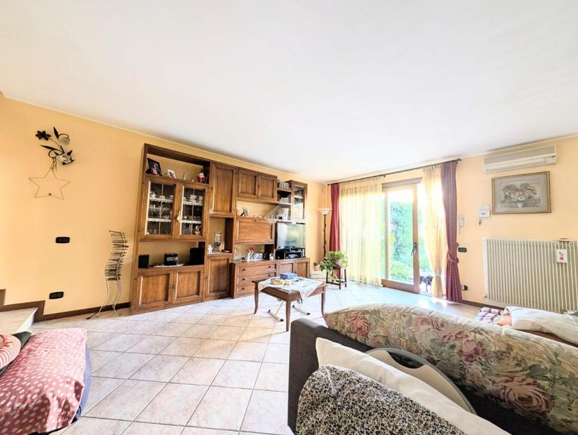 Villa a schiera in Via Chianni 81, Casier — foto 2 di 5