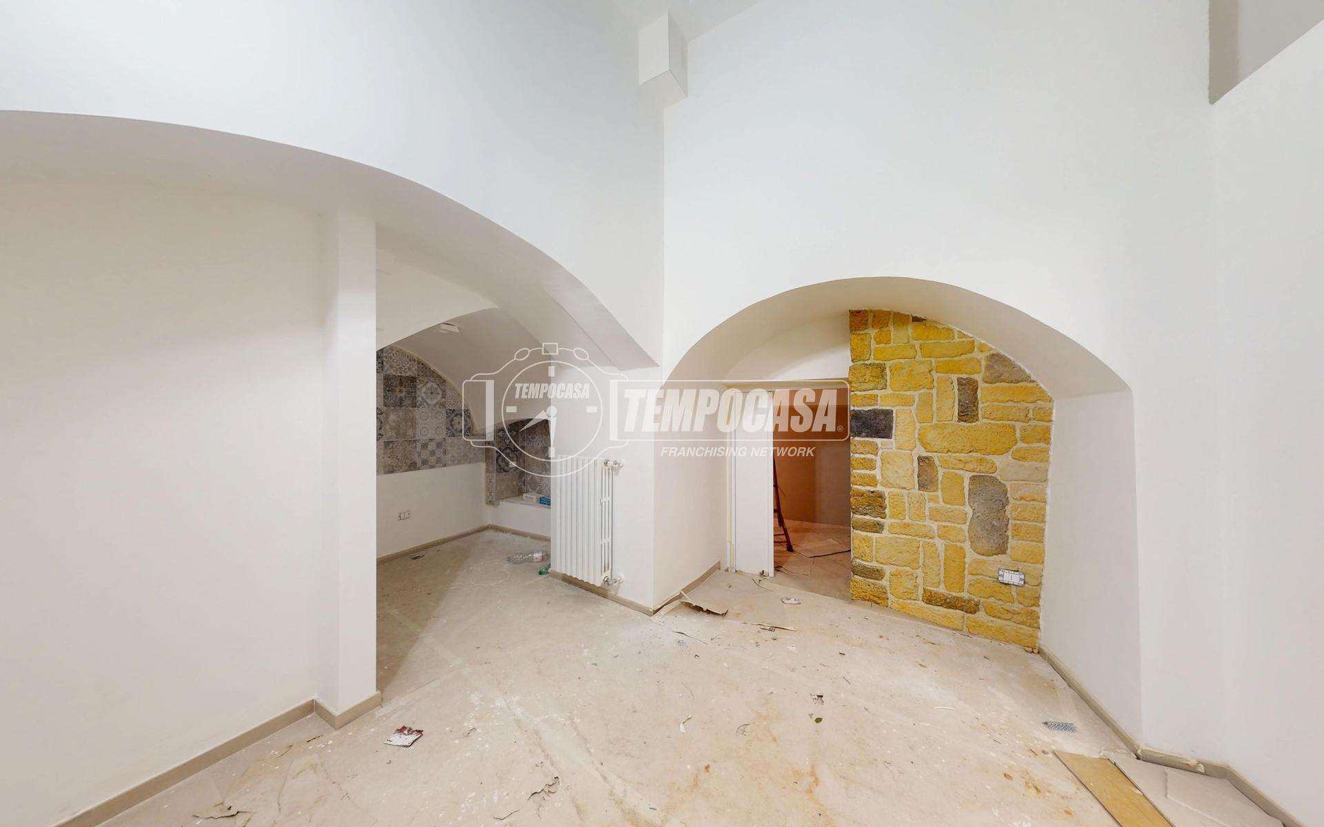 Casa indipendente in Via Cavour 17, Galatina