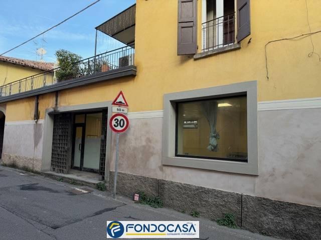 Bilocale in Via Bettole, Passirano