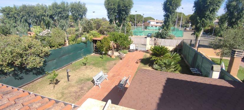 Villa a schiera in Via Lago di Varese, Quartu Sant'Elena — foto 5 di 5