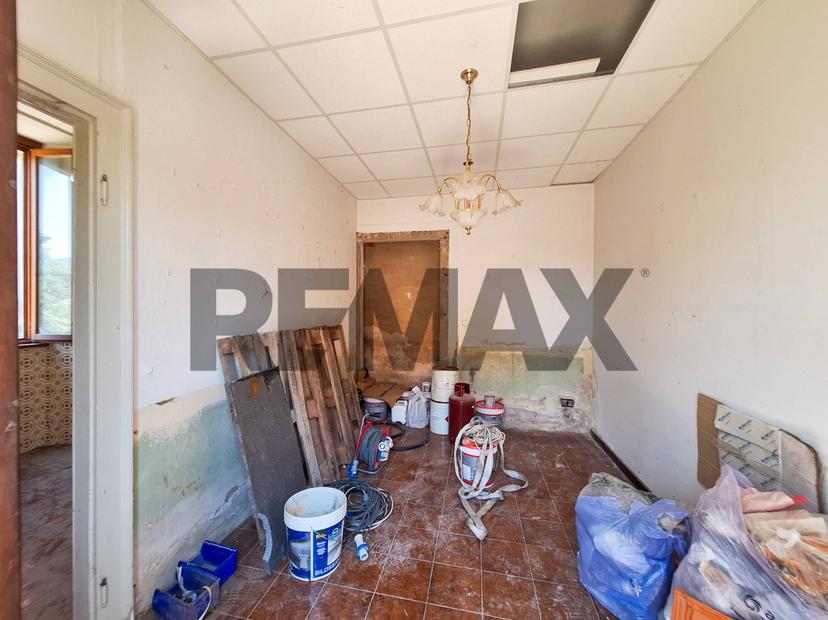 Bilocale in Via Saltrio 9, Viggiù — foto 4 di 5