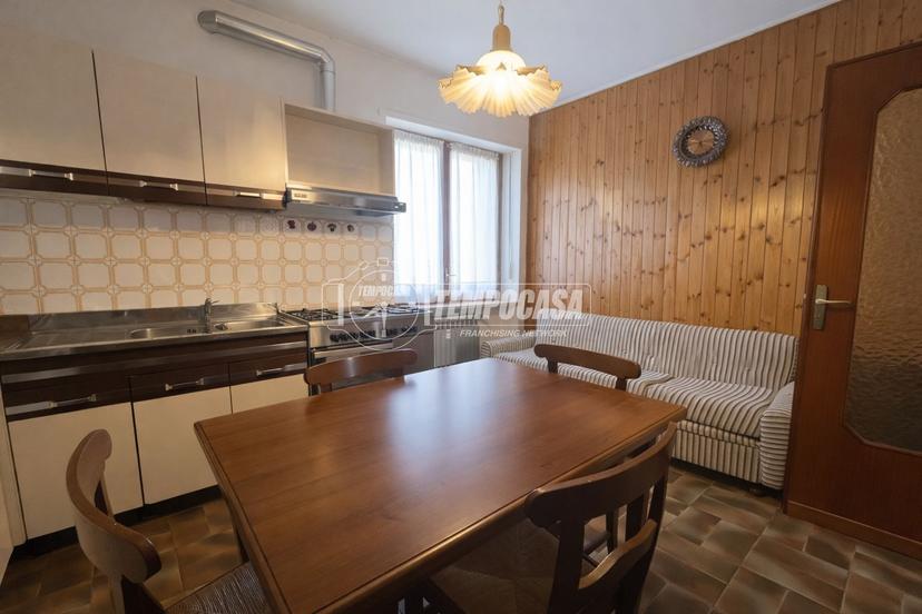 Quadrilocale in Via  (Forno) Leonardi, Forno Canavese — foto 4 di 5