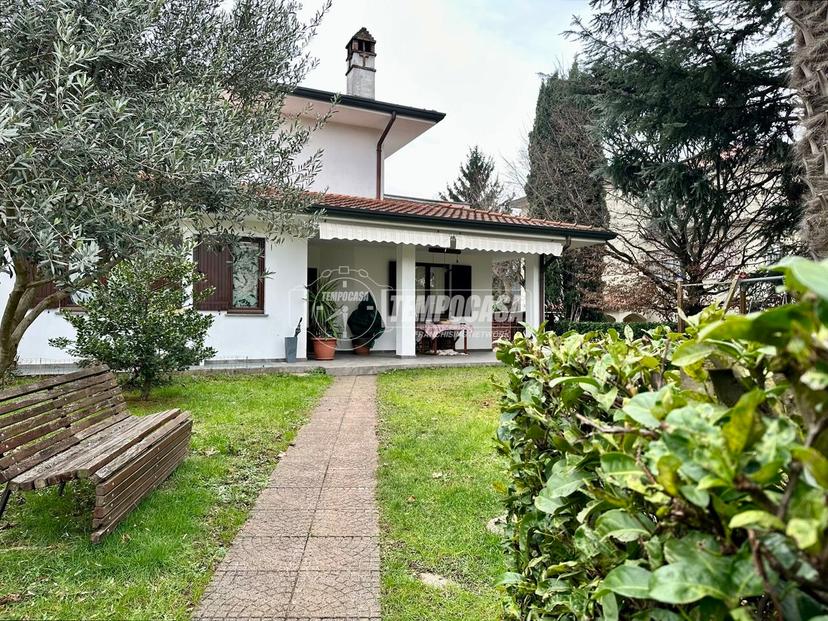 Villa a schiera in Via XXV Aprile 86, Lesmo — foto 4 di 5