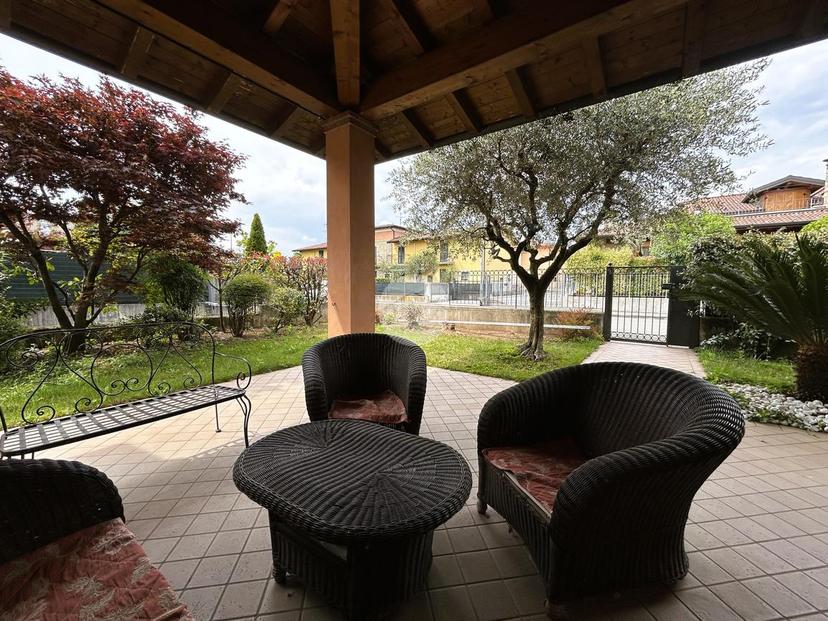 Villa in Via Reverberi 26, Rovato — foto 3 di 5
