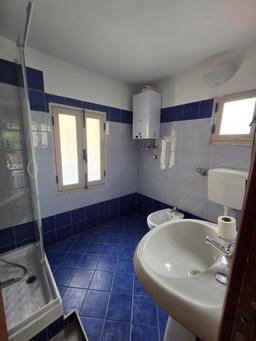 Monolocale in Via Irno 26, Salerno