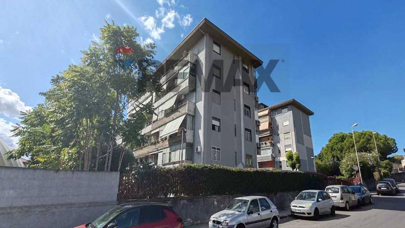 Trilocale in Via Oberdan 9, Gravina di Catania — foto 2 di 5