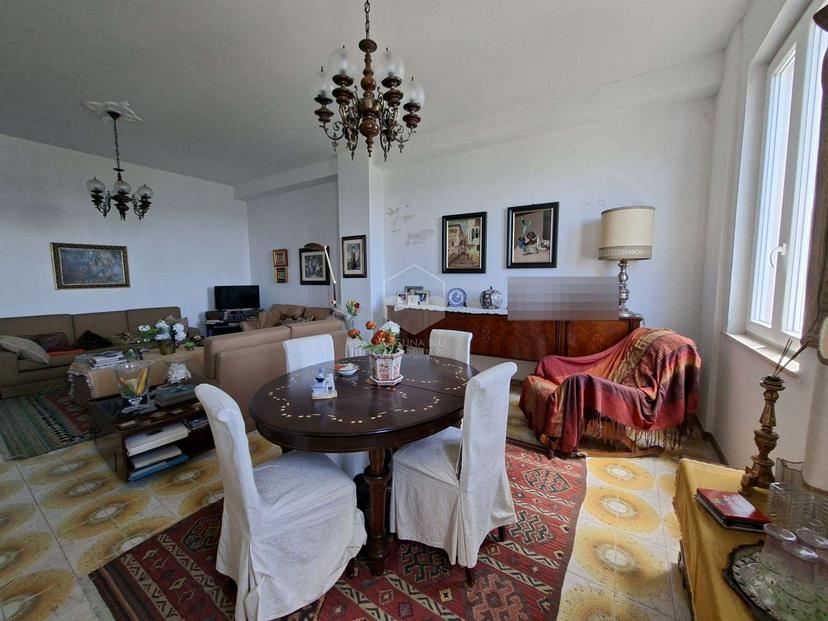 Trilocale in Lungomare Mazzini, Mazara del Vallo — foto 2 di 5