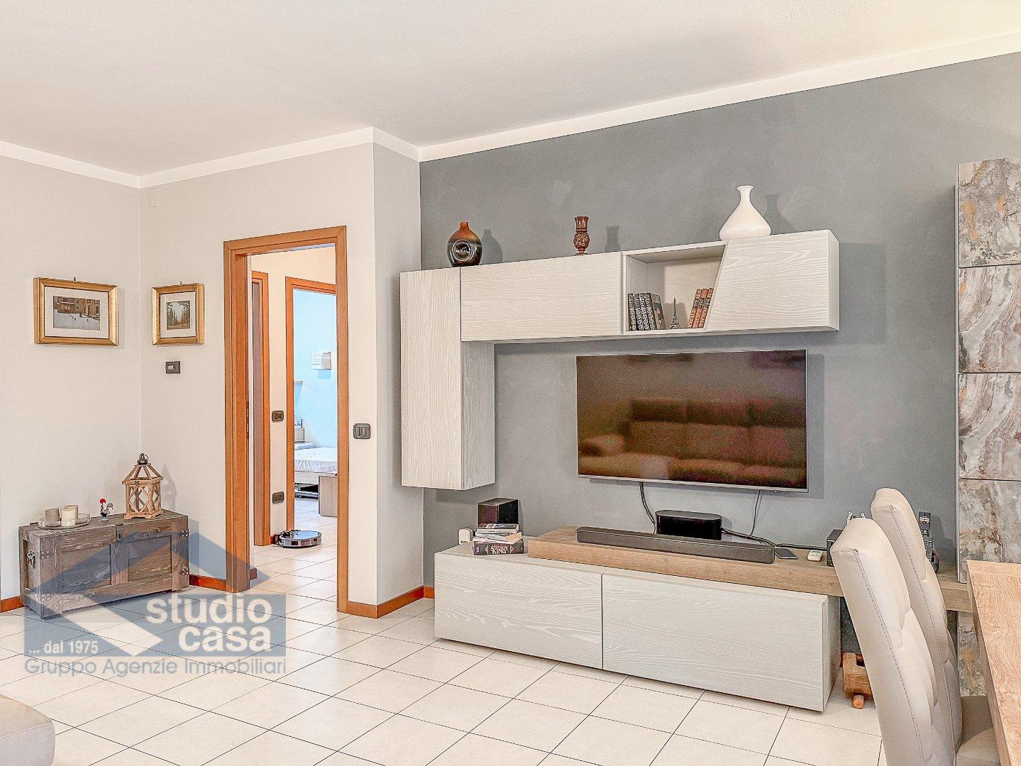 Trilocale in Via Adige 8, Casalpusterlengo
