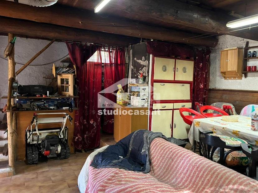 Rustico in Via Villa, Dossena — foto 3 di 5