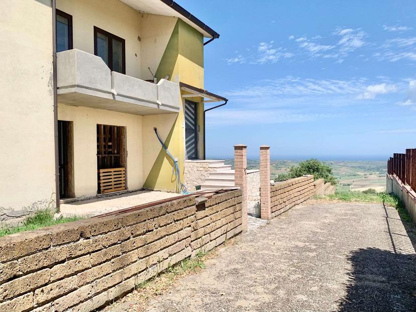 Villa a schiera in Via Giuseppe Ungaretti 4, Guglionesi — foto 3 di 5