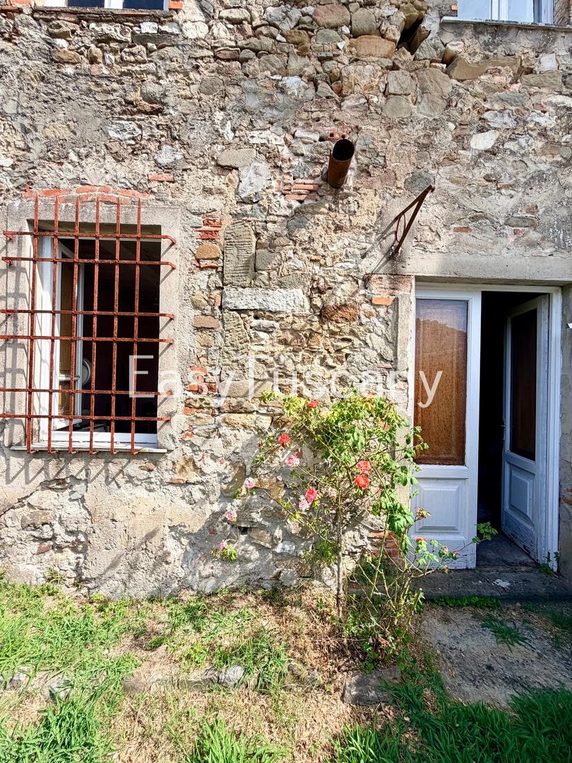 Villa a schiera in Strada Comunale di Valdottavo 5, Borgo a Mozzano — foto 3 di 5