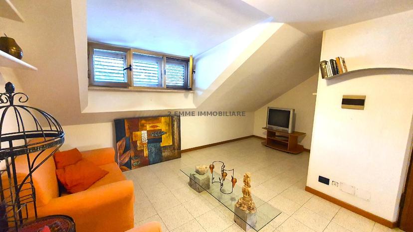 Mansarda in Via Salaria Inferiore 23, Ascoli Piceno — foto 2 di 5
